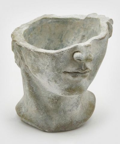 vase-concrete-half-head-013633-01